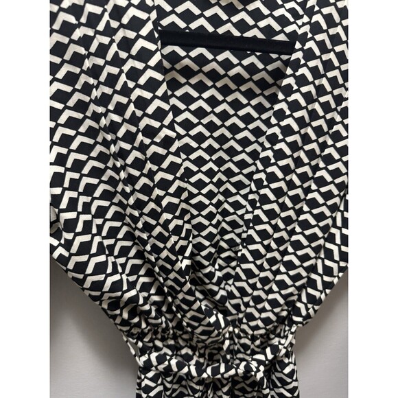 VICI Black & White Geometric Faux Wrap Dress Tychee - Size Small - Picture 3 of 7